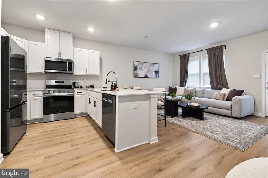 6 Whaler Dr, Runnemede, NJ 08078 - #2