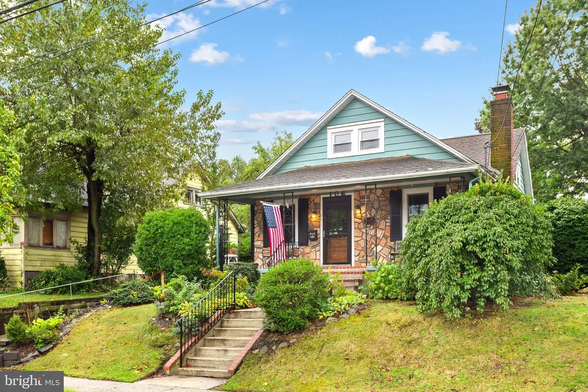 106 Lawrence Ave, Barrington, NJ 08007 - #1
