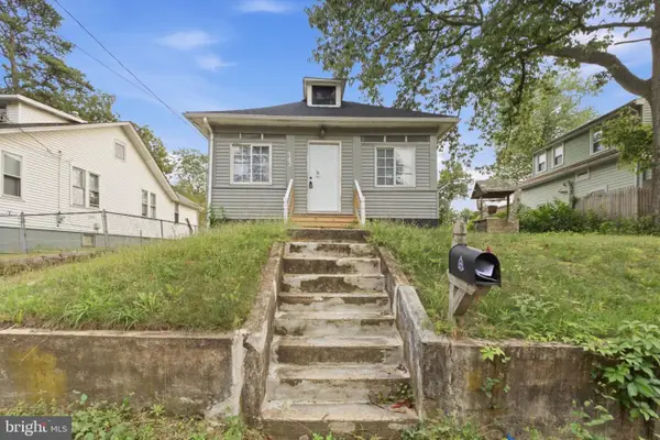 542 Berlin Rd, CLEMENTON, NJ 08021