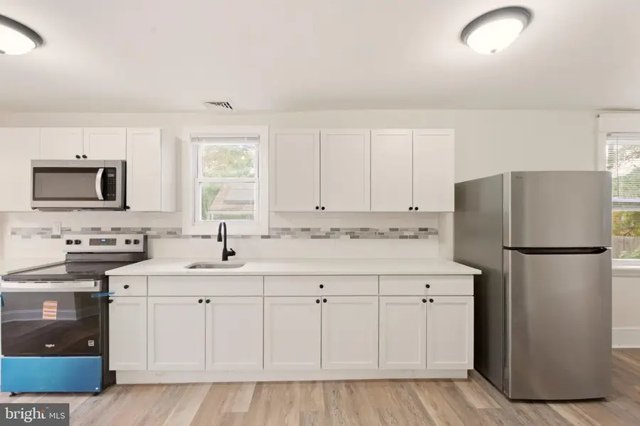 542 Berlin Rd, Clementon, NJ 08021 - #2
