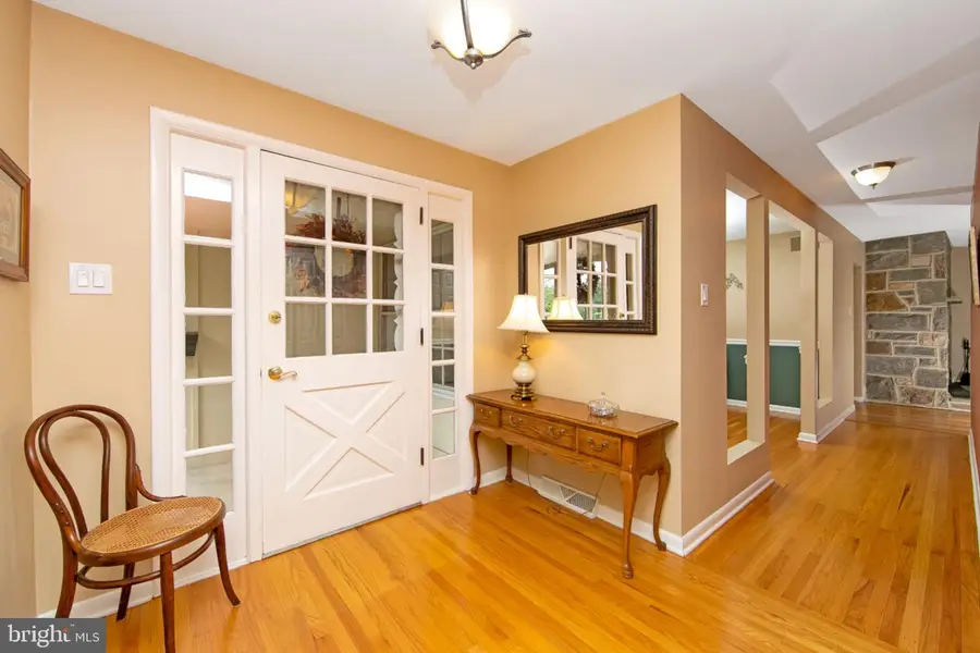 43 Edgewood Dr, Cherry Hill, NJ 08003 - #3