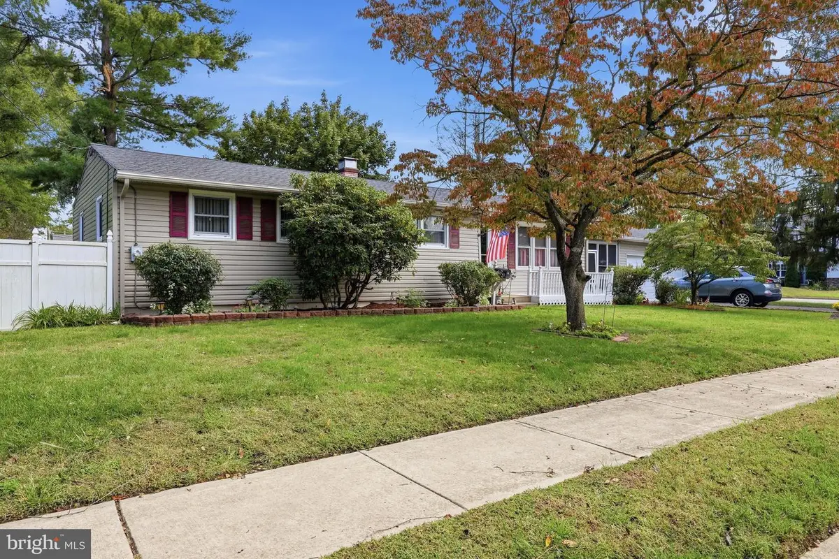 131 Holly Ave, Berlin, NJ 08009 - #1