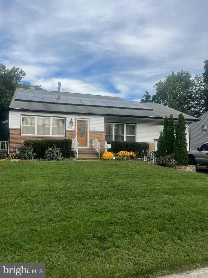 305 Nature Dr, Cherry Hill, NJ 08003 - #1