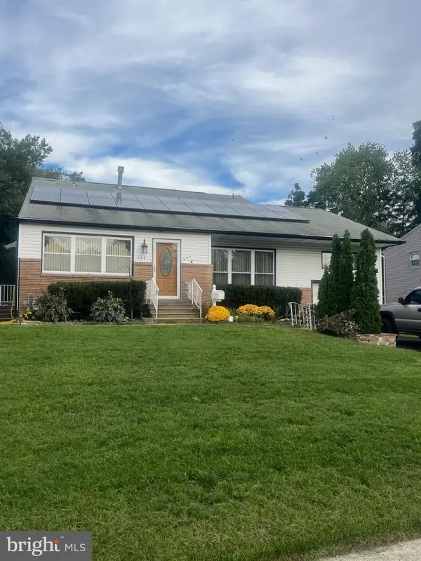 305 Nature Dr, CHERRY HILL, NJ 08003
