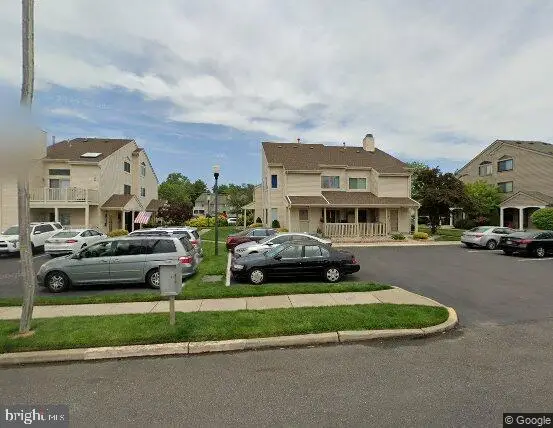 81 Sandra Rd, VOORHEES, NJ 08043