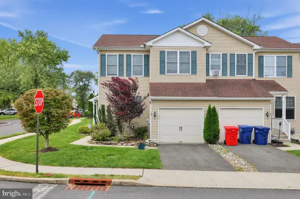 62 Shire Ct, SOMERDALE, NJ 08083