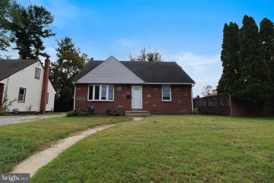 310 E Church St, Blackwood, NJ 08012 - #3