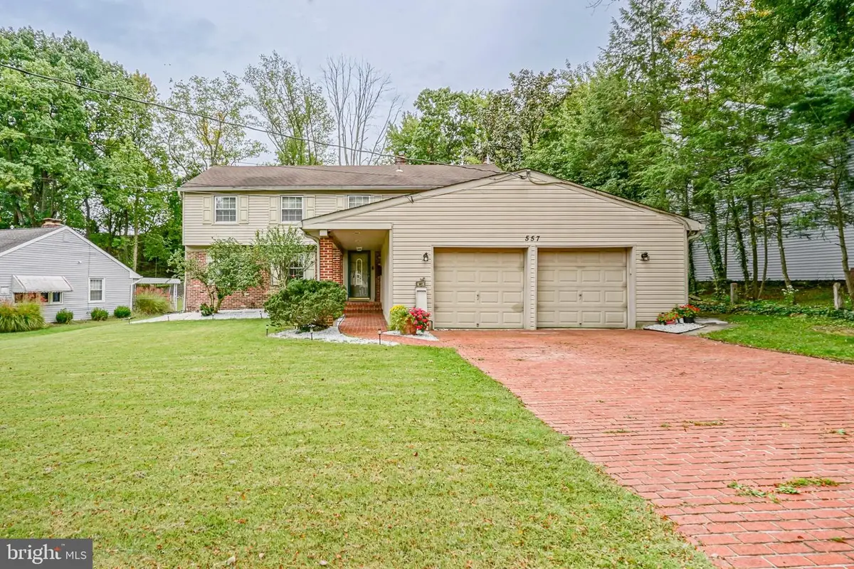 557 Covered Bridge Rd, Cherry Hill, NJ 08034 - #1
