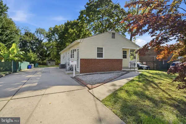 208 W Cedar Ave W, OAKLYN, NJ 08107