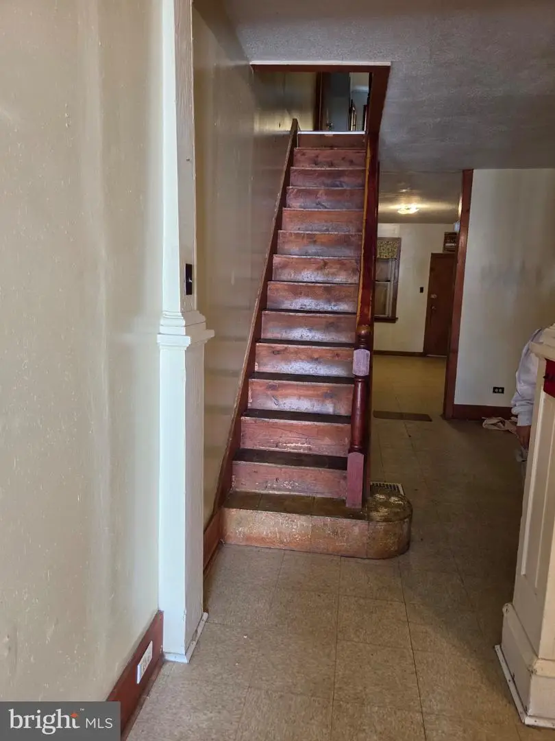 532 Grant St, Camden, NJ 08102 - #3