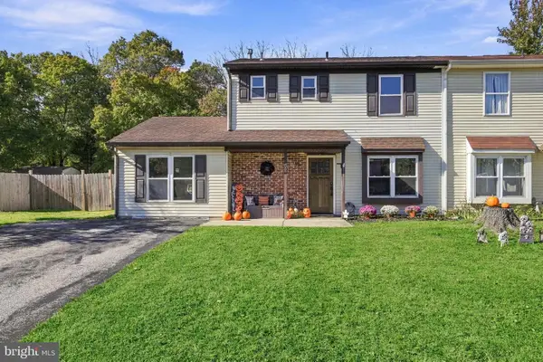 209 Trout Dr, ATCO, NJ 08004