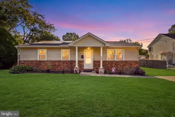 132 E Taunton Ave, WEST BERLIN, NJ 08091