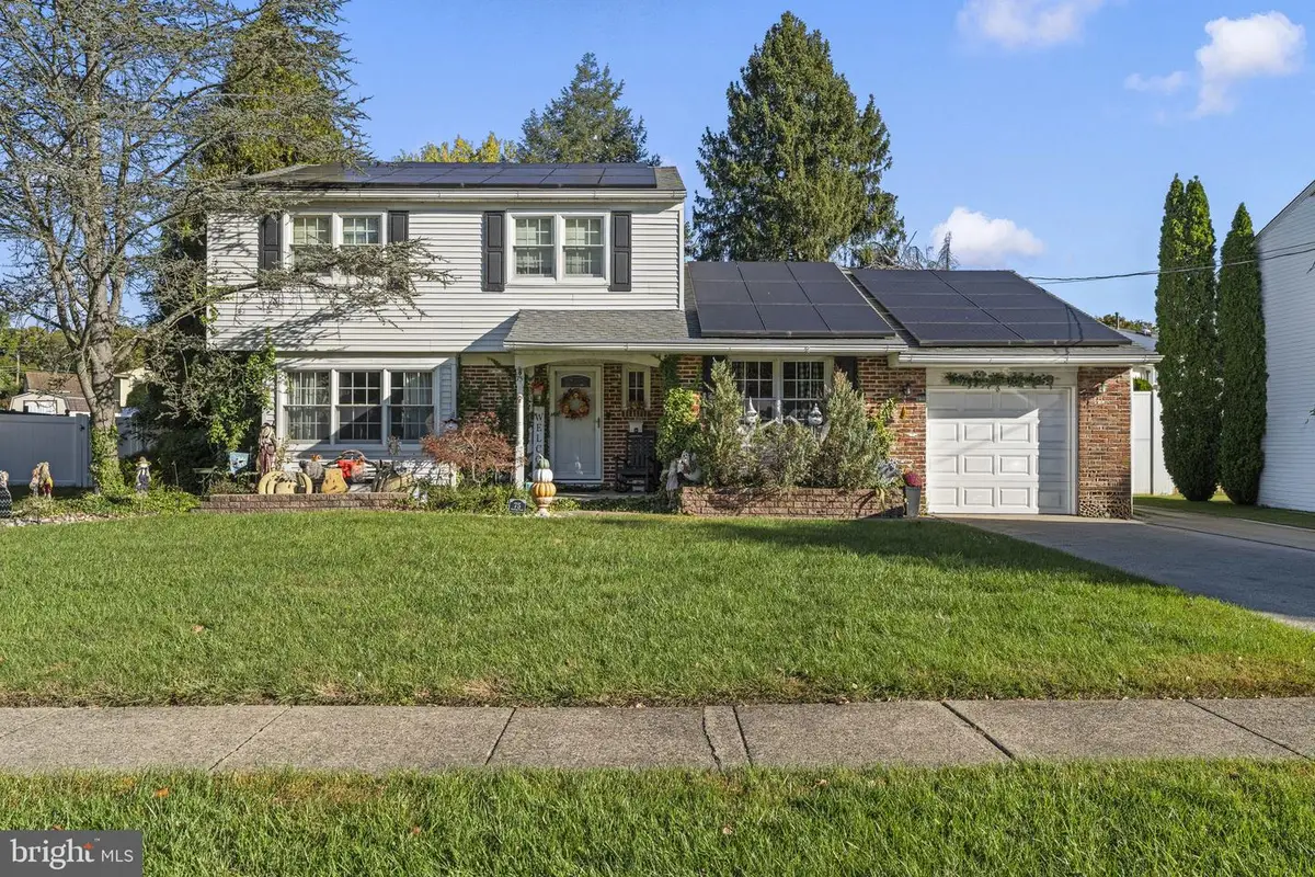 75 Saratoga Rd, Stratford, NJ 08084 - #1