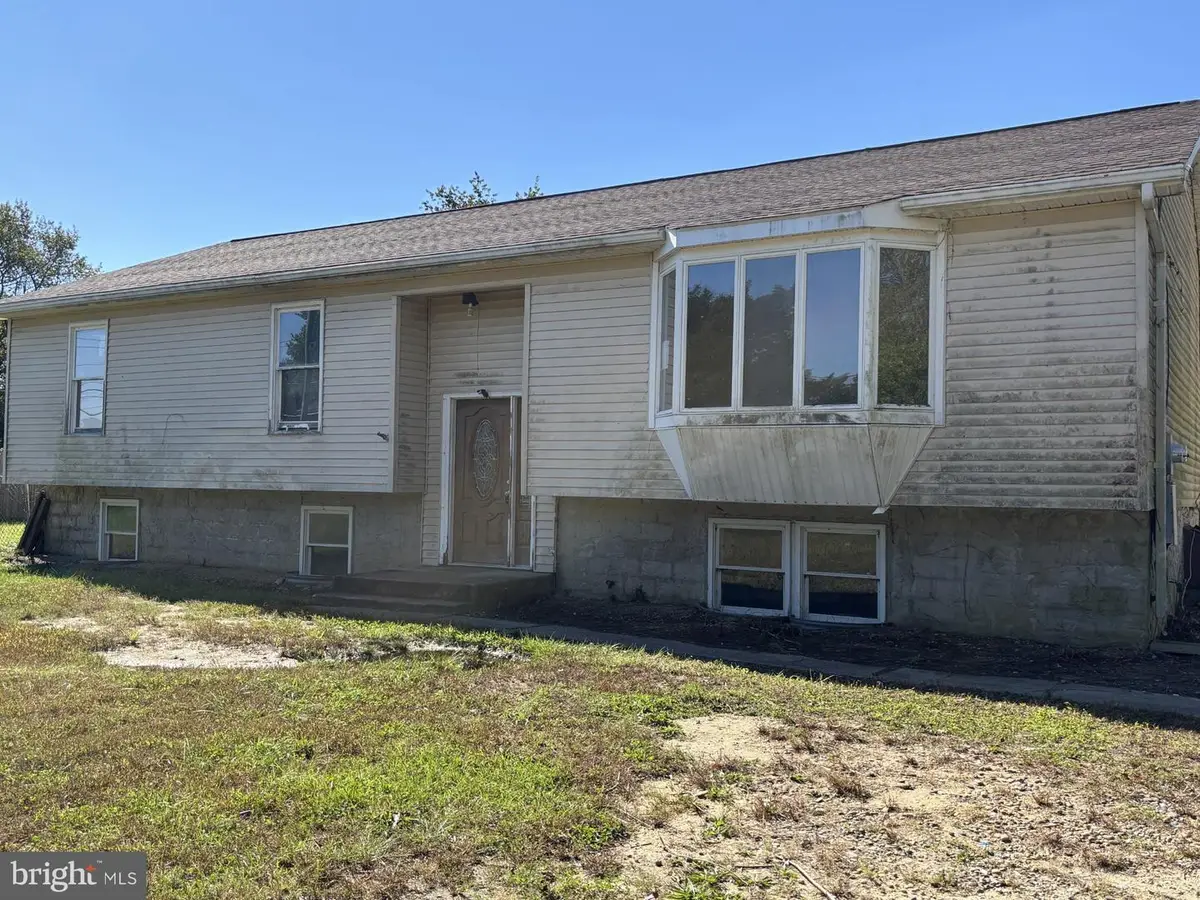 357 S Egg Harbor Rd, Blue Anchor, NJ 08037 - #1