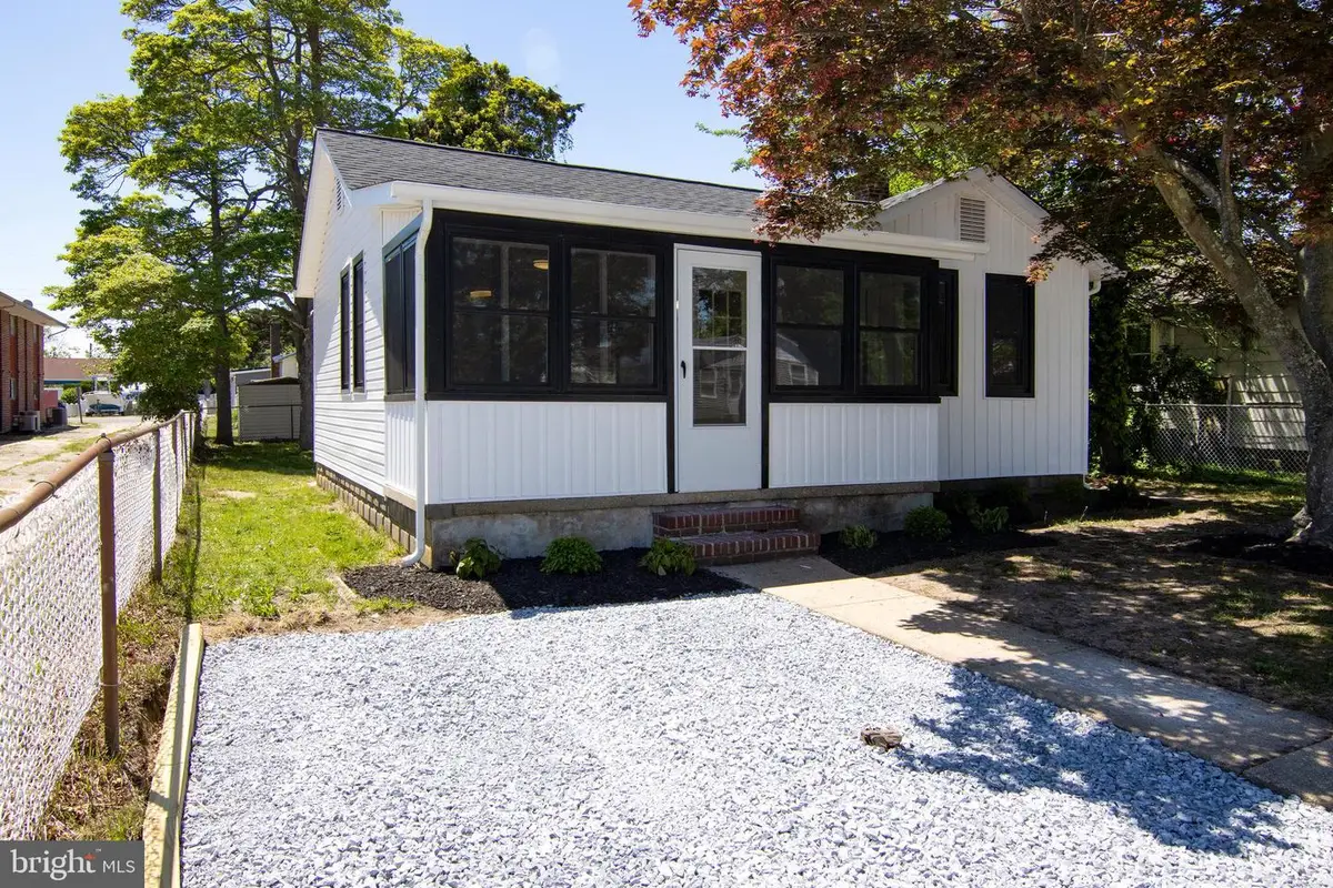 30 Pinetree Dr, Villas, NJ 08251 - Image #1