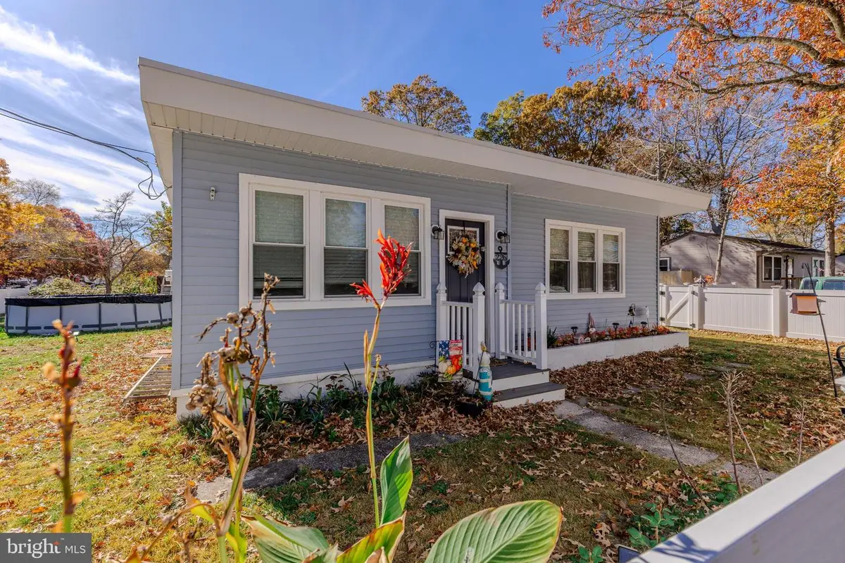 226 E New York Ave, Villas, NJ 08251 - Image #1