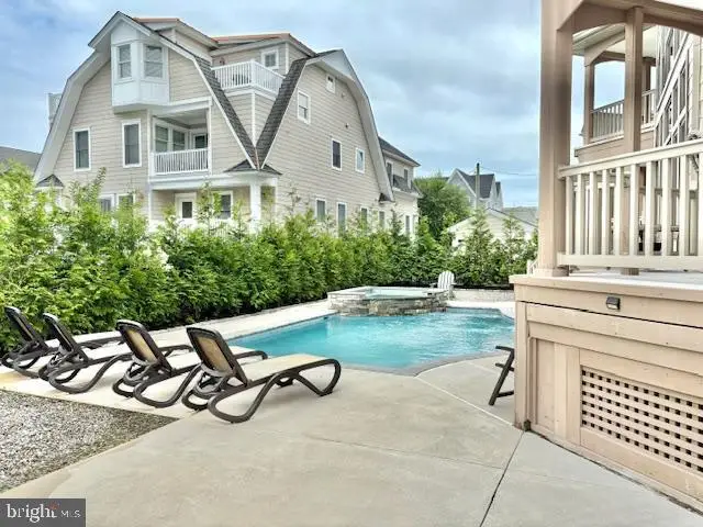 7463 Ocean Dr, Avalon, NJ 08202 - Image #1