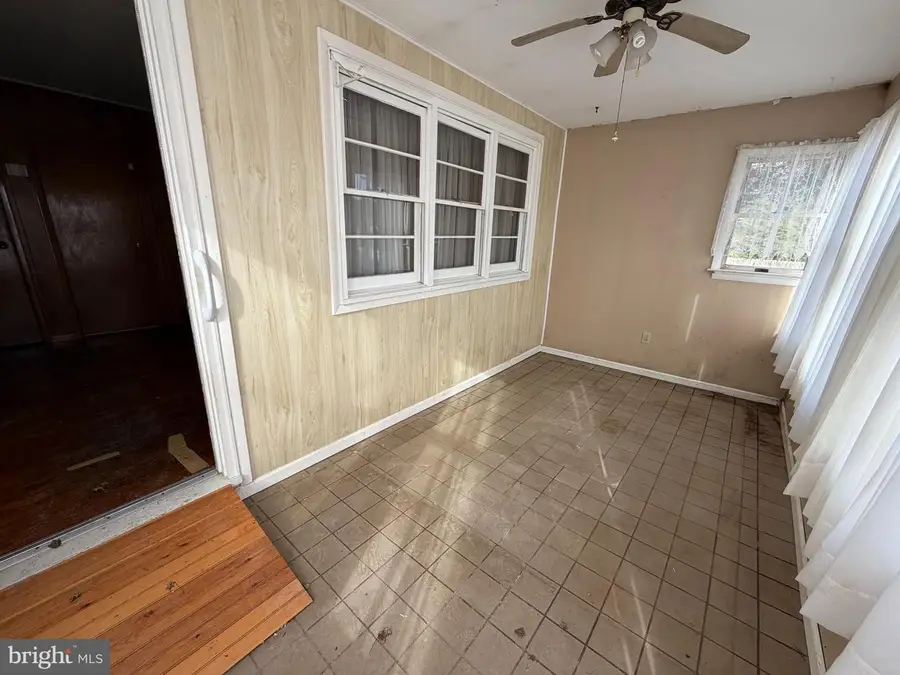 205 Avocado Rd, Cape May Court House, NJ 08210 - Image #2