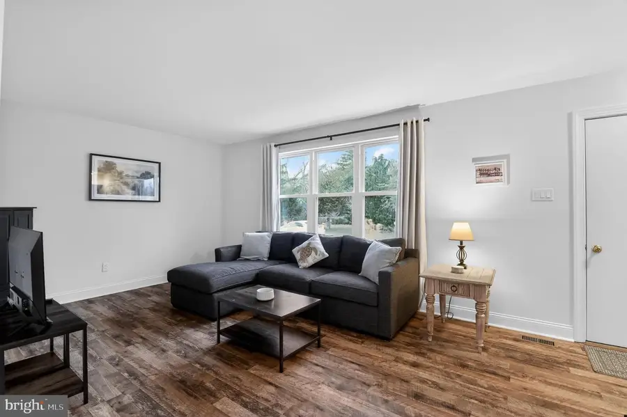 17 Siskin La, Cape May Court House, NJ 08210 - Image #3