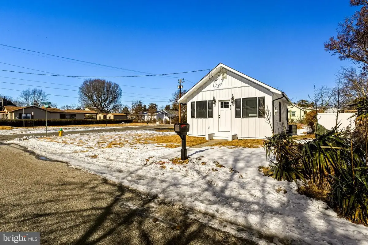 51 W New York Ave, Villas, NJ 08251 - Image #1