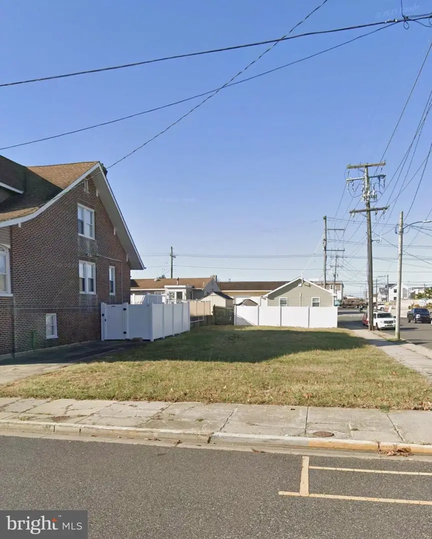 326 W Wildwood Ave, Wildwood, NJ 08260 - #1