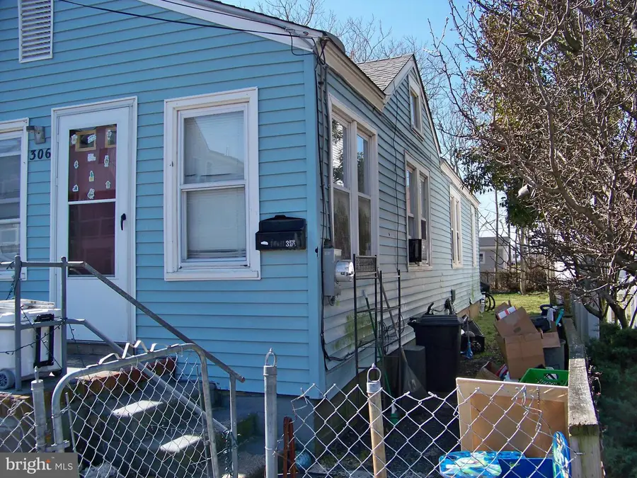 306 W Garfield Ave, Wildwood, NJ 08260 - #2