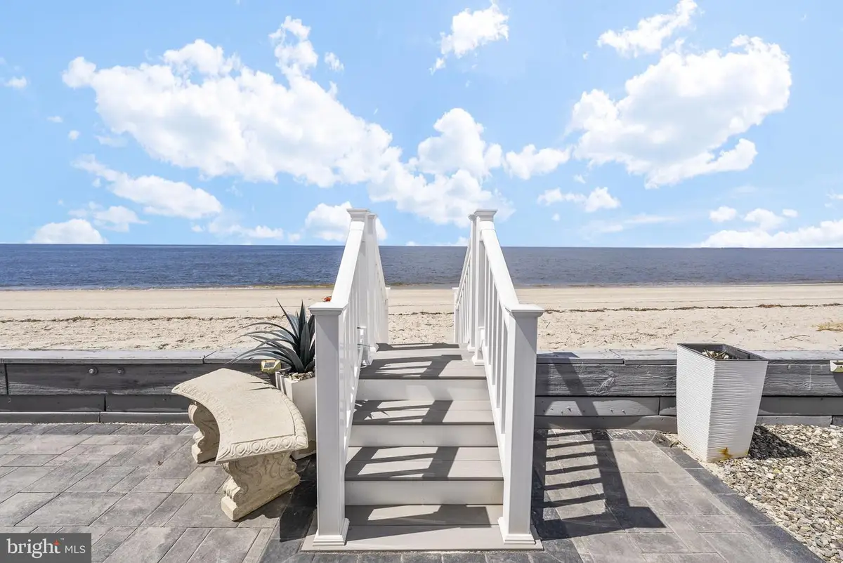 163 N Beach Ave, Cape May Court House, NJ 08210 - #1
