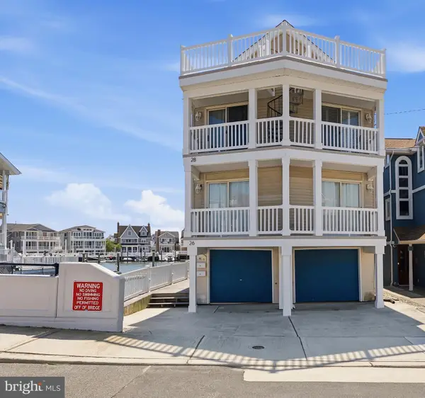 28 W 17th St, OCEAN CITY, NJ 08226