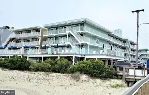 404 E Denver Ave #204, WILDWOOD, NJ 08260