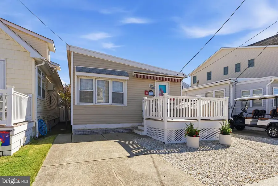 219 W 10th Ave, Wildwood, NJ 08260 - #3