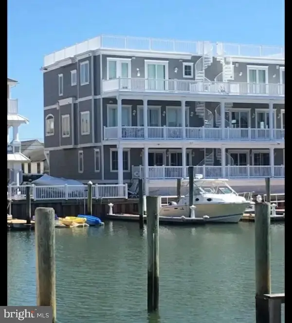 412 W Dock St, WILDWOOD, NJ 08260