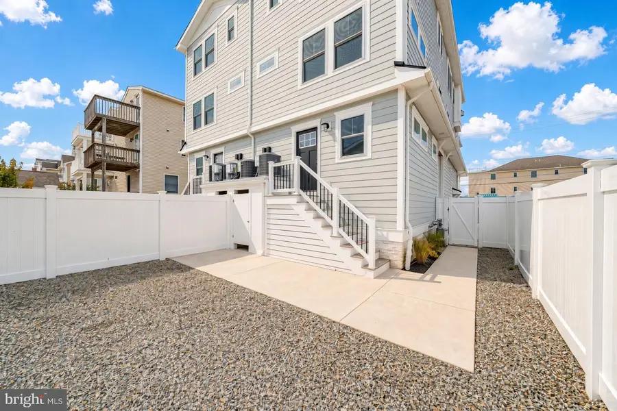 100 60th St #east Unit, Sea Isle City, NJ 08243 - #2
