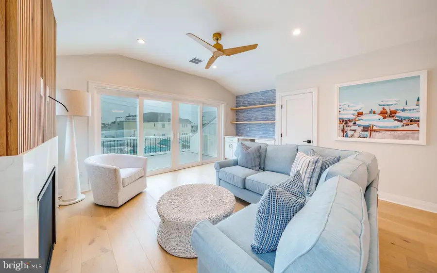 100 60th St #west Unit, Sea Isle City, NJ 08243 - #3