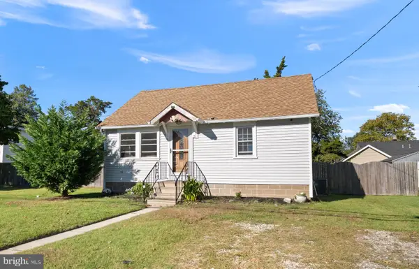 15 E Greenwood Ave, VILLAS, NJ 08251
