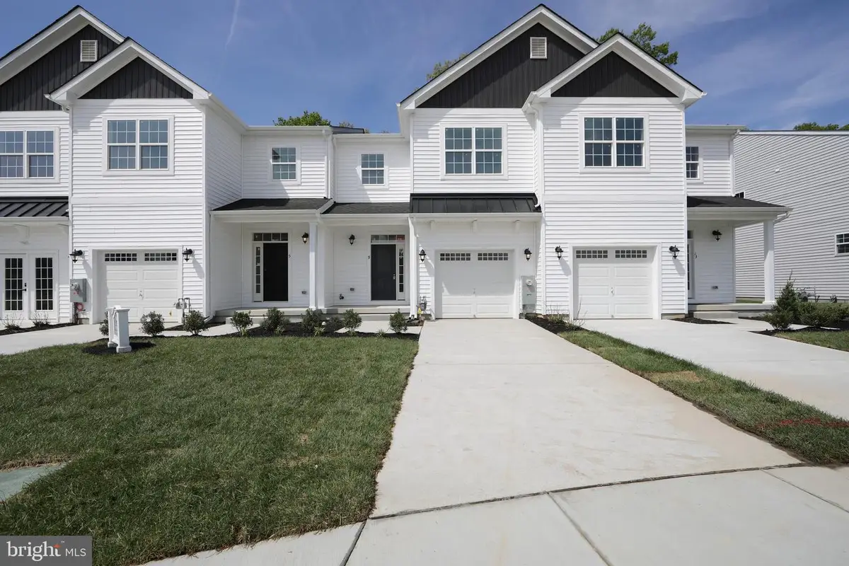 9 Birchwood Ln, Williamstown, NJ 08094 - Image #1