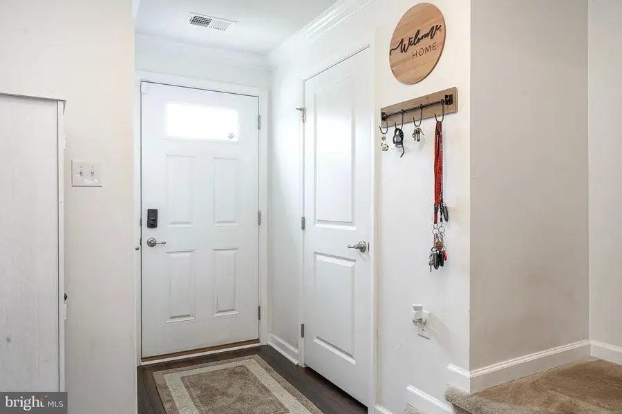 1052 Noble Pl, Sewell, NJ 08080 - Image #3