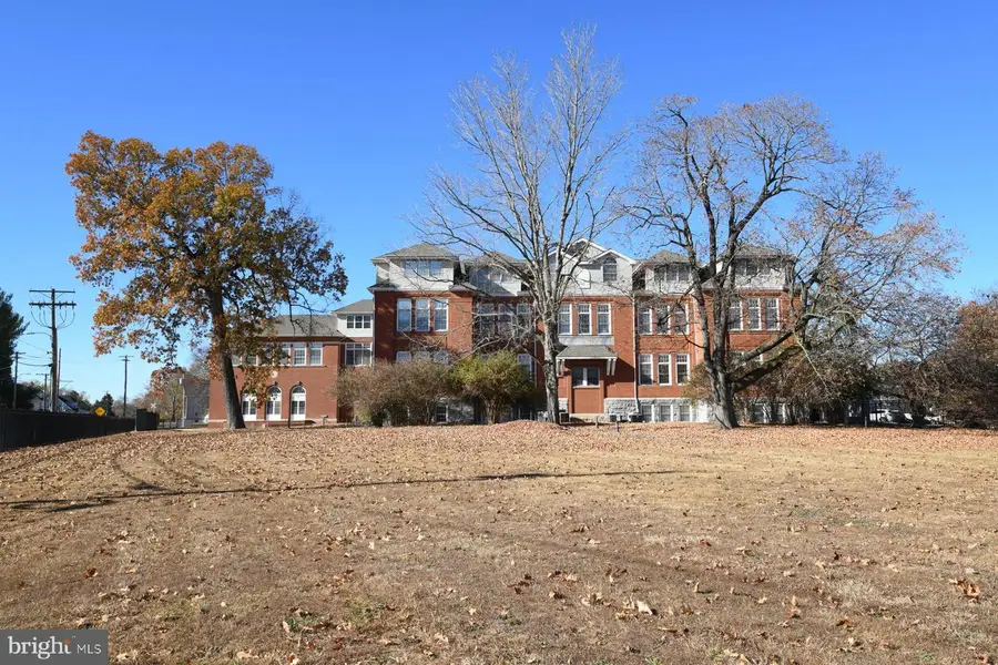 100 Aura Rd #111, Clayton, NJ 08312 - Image #3