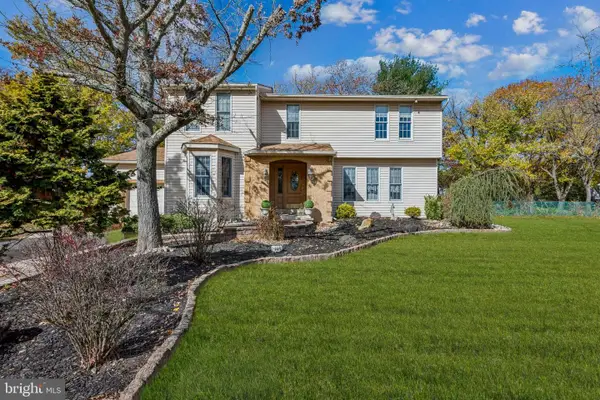 32 Albertus, WILLIAMSTOWN, NJ 08094