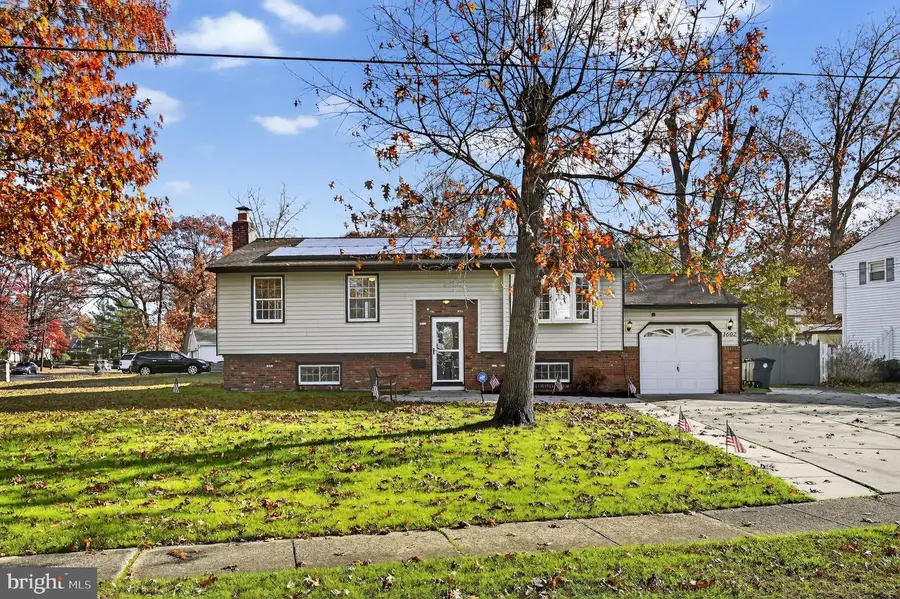 1602 Pin Oak Rd, Williamstown, NJ 08094 - Image #2