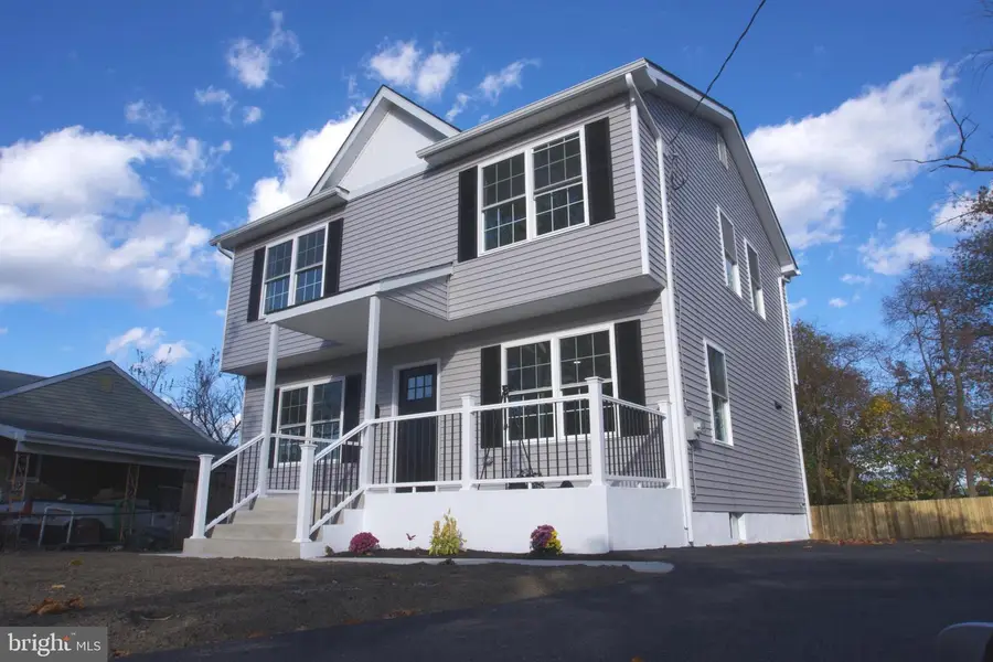255 Elizabeth Ave, Paulsboro, NJ 08066 - Image #3