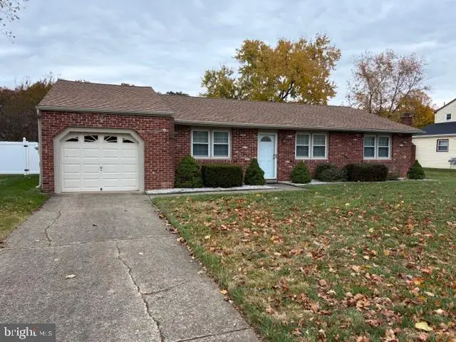 19 Mariner Dr, Sewell, NJ 08080 - Image #1