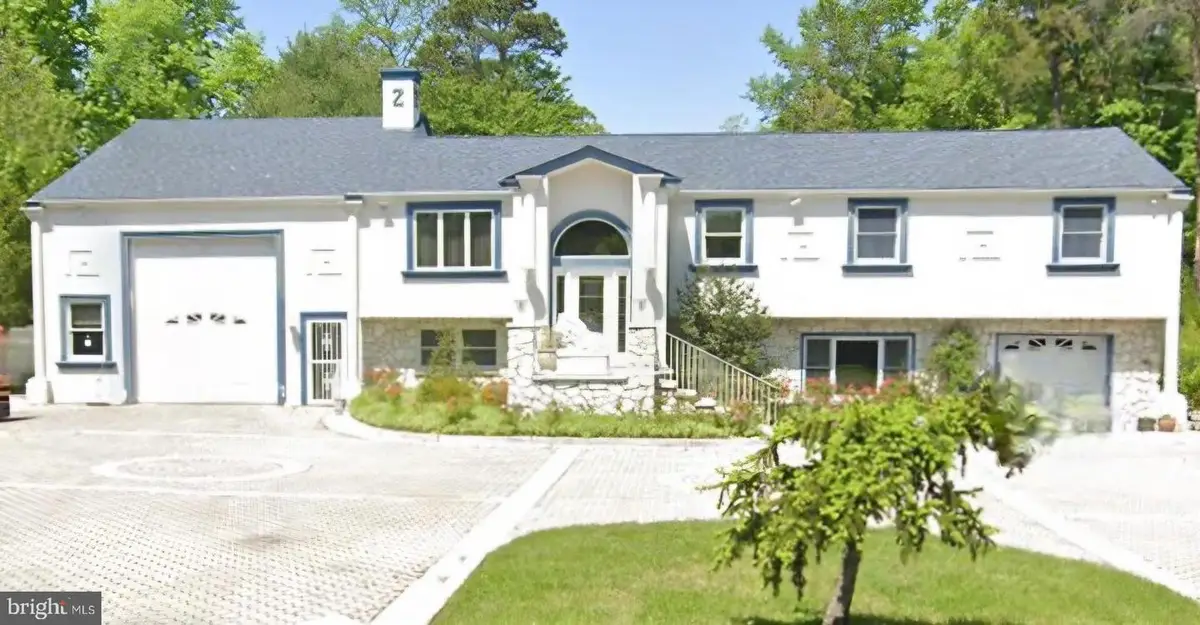 953 Chestnut Ave, Woodbury, NJ 08096 - Image #1