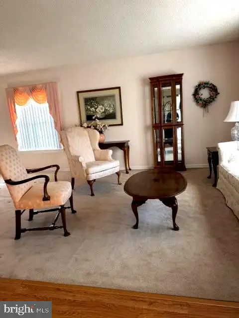 734 Virgin Island Dr, Williamstown, NJ 08094 - Image #2