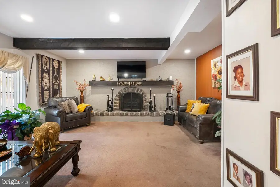 1742 Corkery Ln, Williamstown, NJ 08094 - Image #3