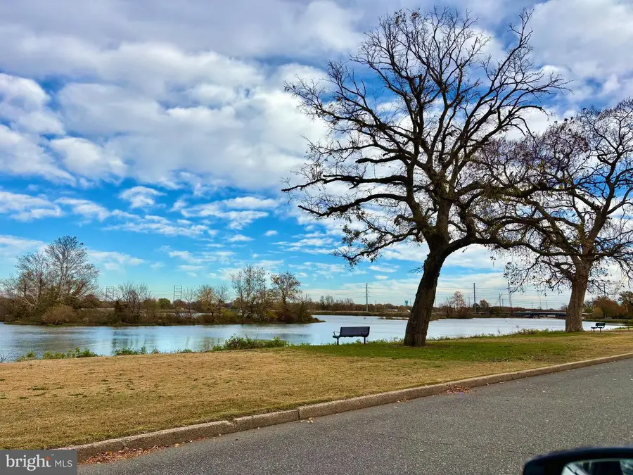 524 River Dr, Westville, NJ 08093 - Image #2