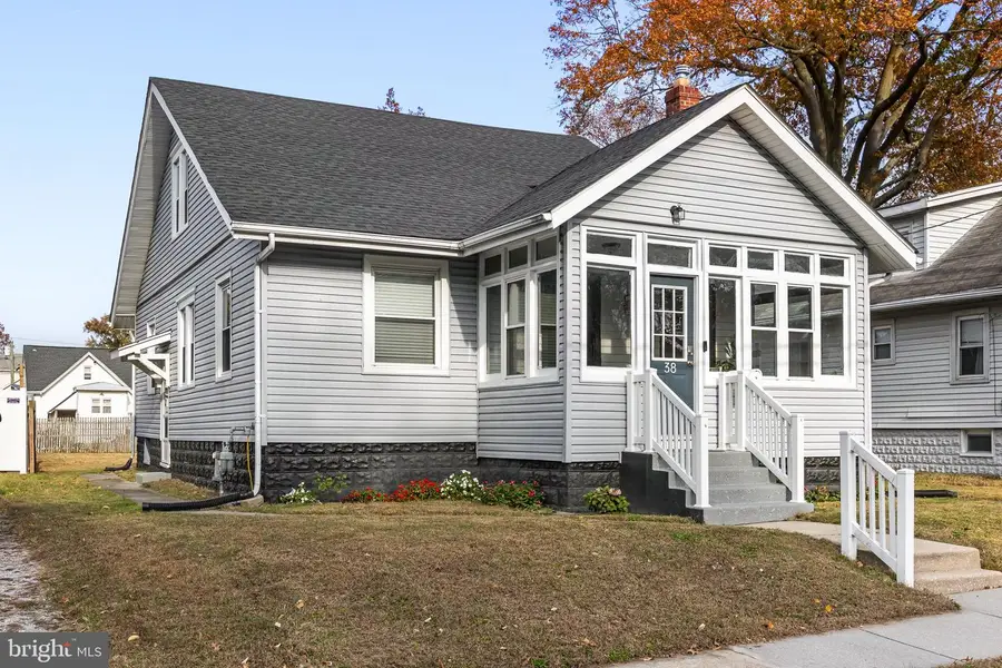 38 Watkins Ave, Woodbury, NJ 08096 - Image #2