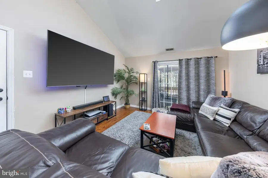 1147 Tristram Cir, Mantua, NJ 08051 - Image #2