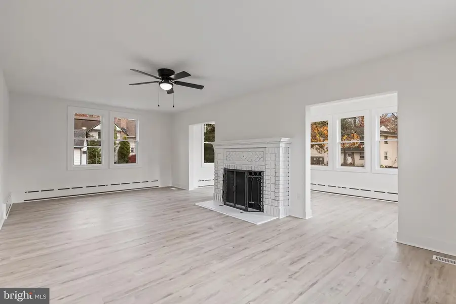 1040 N Main St, Pitman, NJ 08071 - Image #3