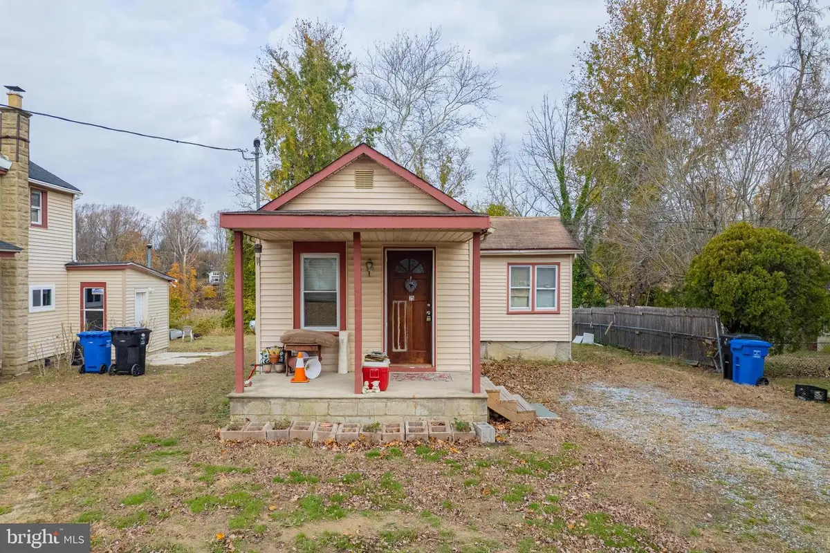 75 Hickory Ave, Mantua, NJ 08051 - Image #1