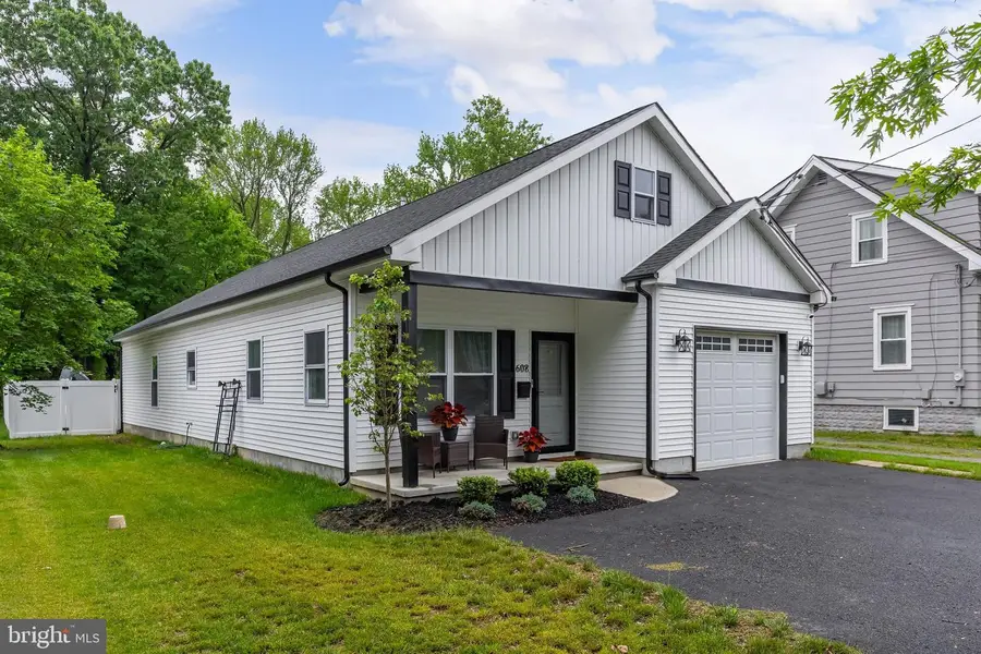 608 Salem Ave, Woodbury, NJ 08096 - Image #2